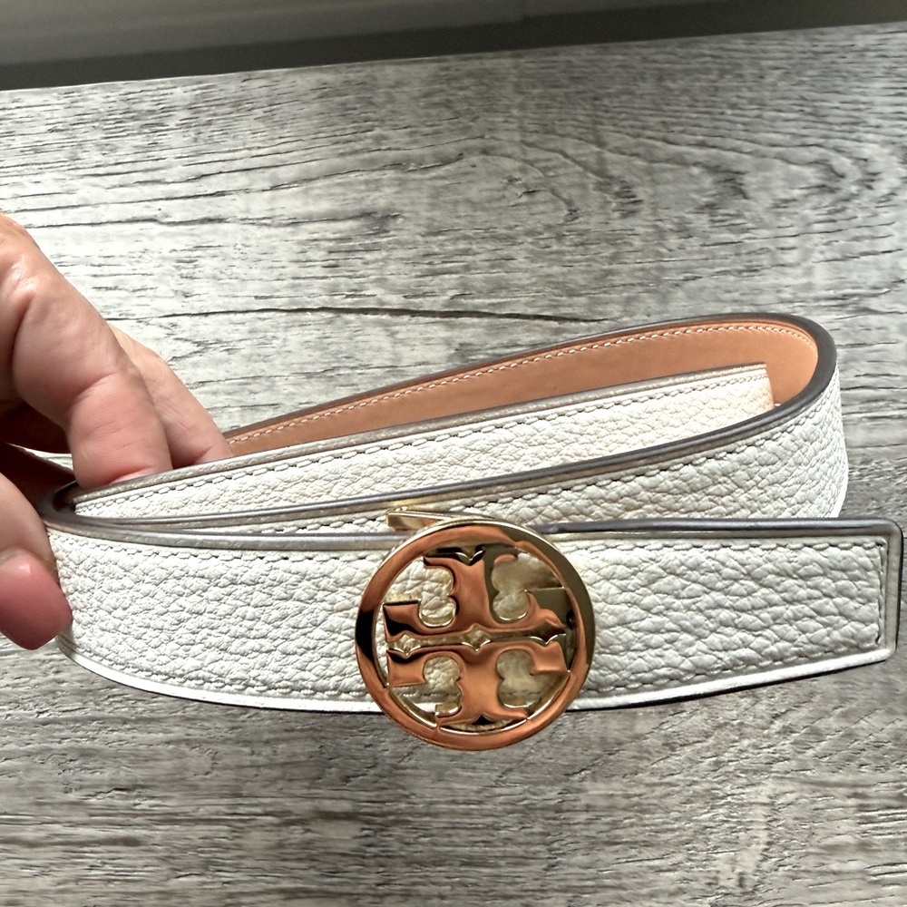 Tory Burch Miller 1” Leather White Logo Belt
